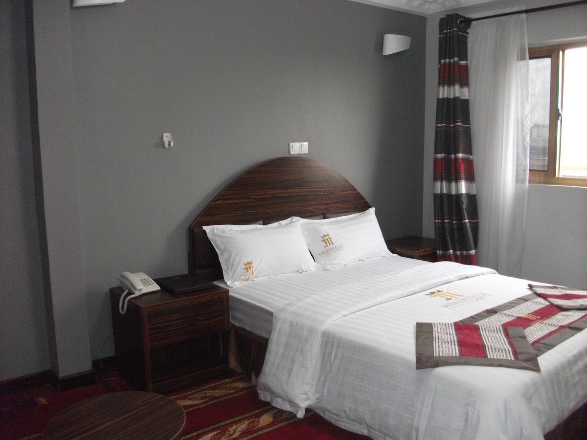 Mbayaville Hotel Douala Exteriör bild