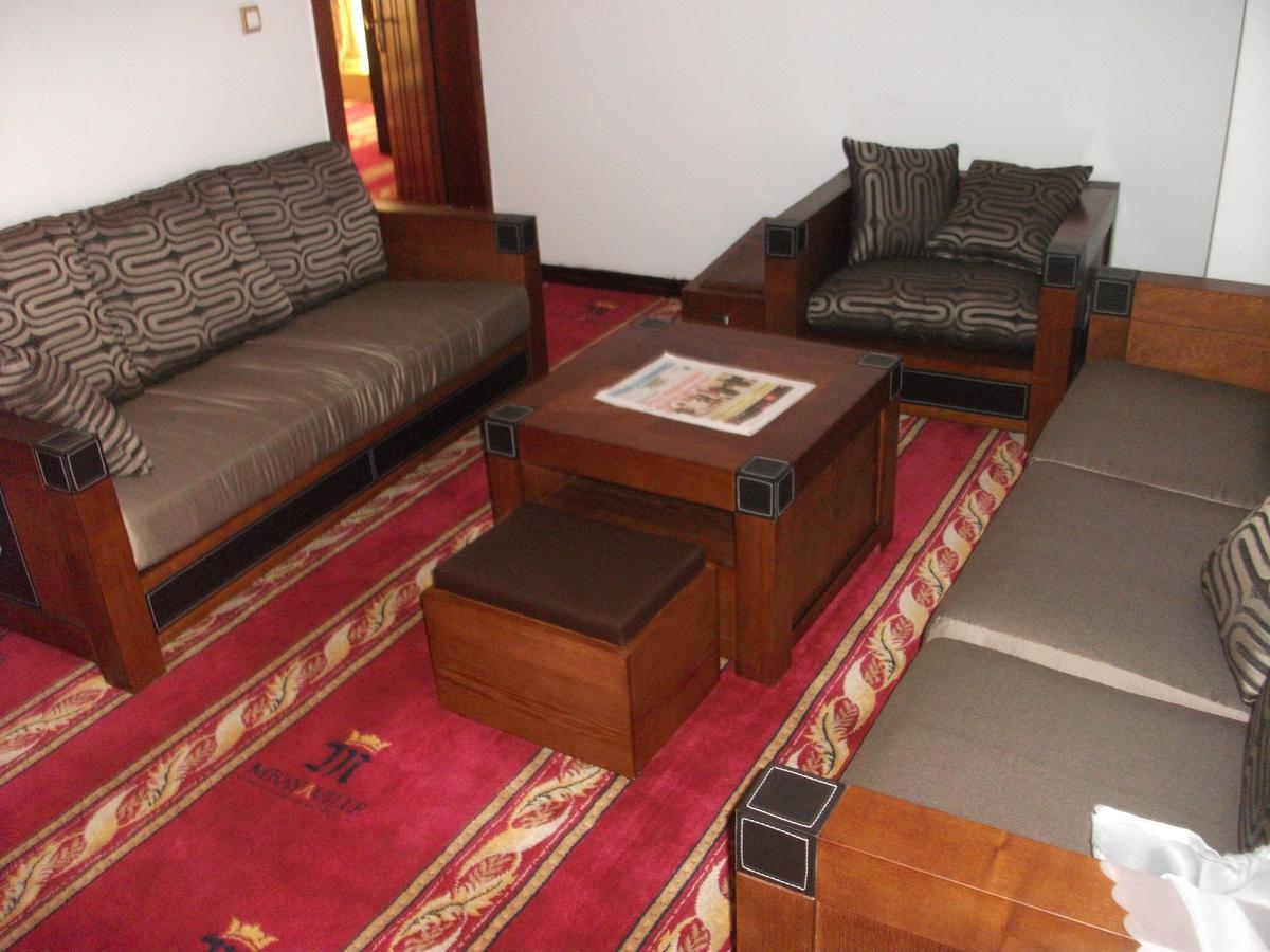 Mbayaville Hotel Douala Exteriör bild